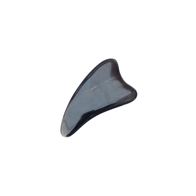 gua sha facial artesanal de cacho de toro Raisana
