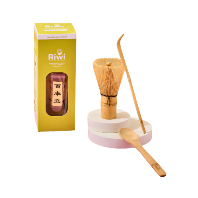 batidor de matcha chasen y cuchara chashaku de bambú Raisana